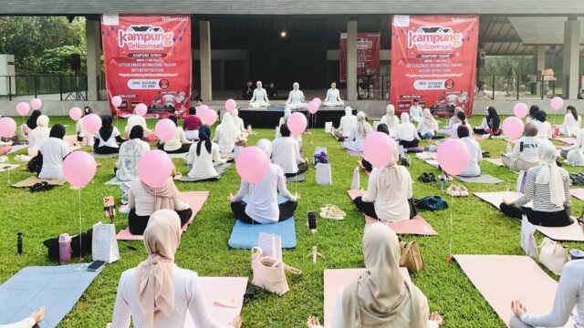International Yoga Day di Aston Serang Diikuti 90 Peserta‎