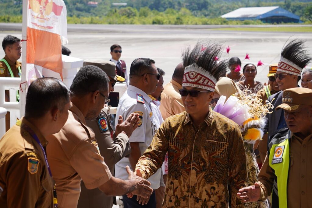 Kepala BKN: Daerah Maju Bergantung pada ASN Bertalenta Kepala BKN: Daerah Maju Bergantung pada ASN Bertalenta