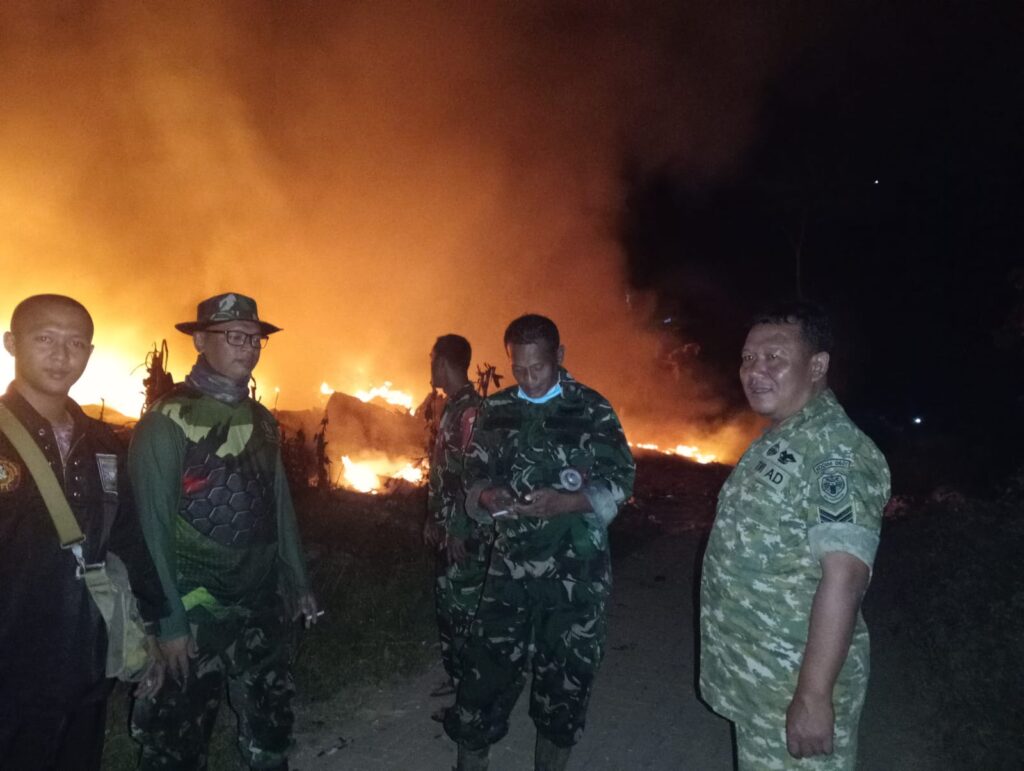 Pelatihan Mitigasi Bencana Korem 064 Berbuah Respons Cepat, Kebakaran di Cibaliung Tak Meluas Pelatihan Mitigasi Bencana Korem 064 Berbuah Respons Cepat, Kebakaran di Cibaliung Tak Meluas