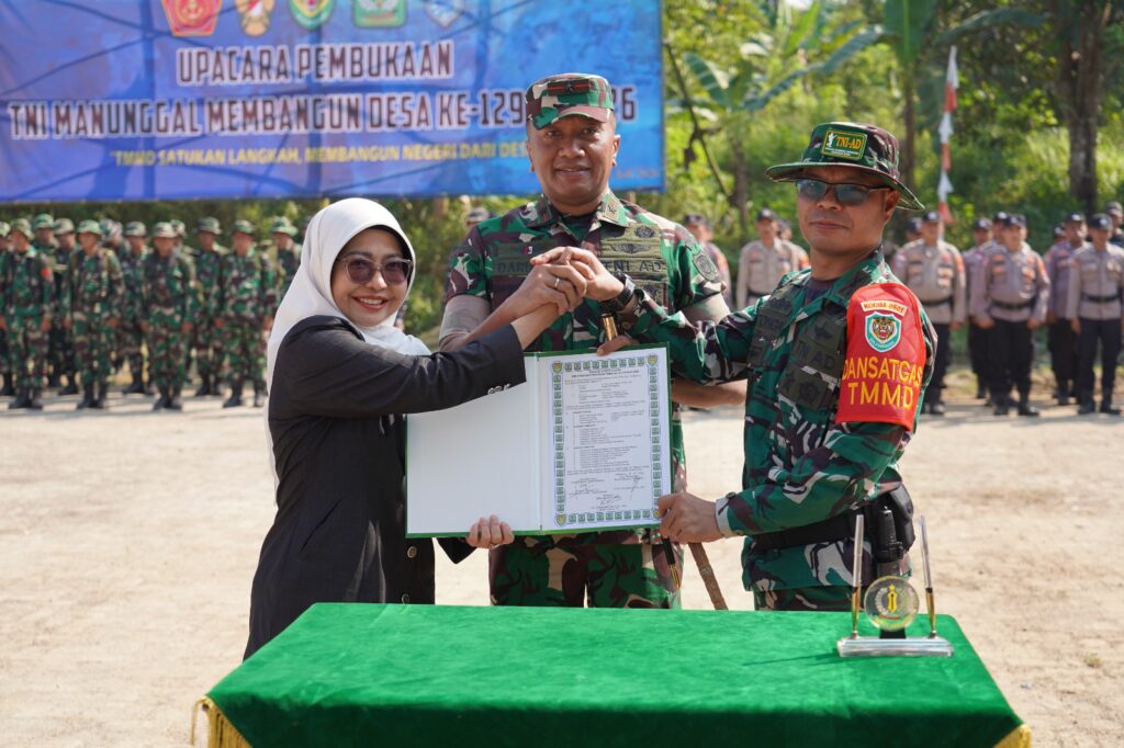 Danrem Hadiri Pembukaan TMMD 129  Pandeglang, Infrastruktur Desa Jadi Prioritas
