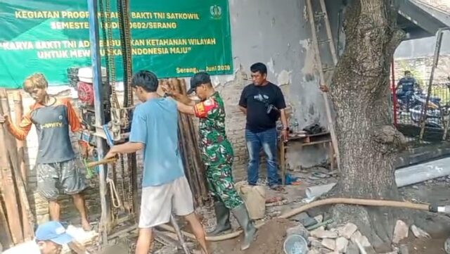 Karya Bakti Kodim 0602/Serang Perkuat Pembinaan Teritorial di Kragilan‎