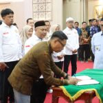 Hadiri Pengukuhan Pengukuhan Pengurus Forum BUMDes Merah Putih DPW Provinsi Banten, Gubernur Sebut Tahun 2026 Program Bang Andra Tangani 46,71 Kilometer Jalan Desa