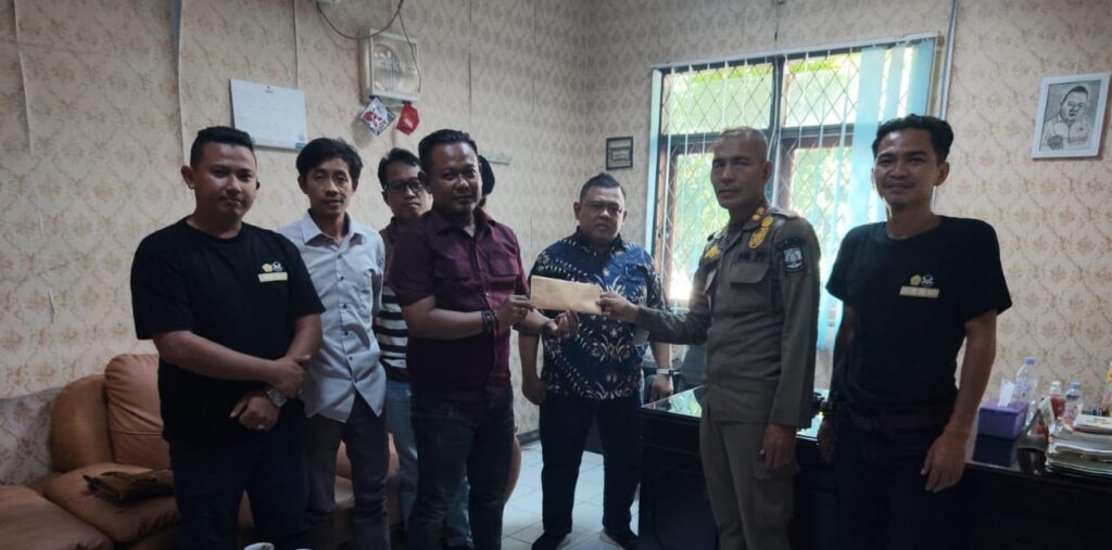 Forwatu Minta Satpol PP Tindak PT GSI, Soroti Dugaan Operasi Tanpa Izin Forwatu Minta Satpol PP Tindak PT GSI, Soroti Dugaan Operasi Tanpa Izin