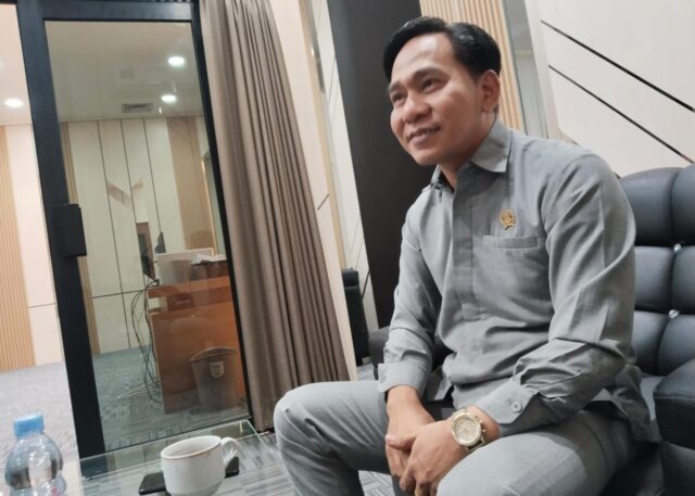 Ade Rahmat Hidayat Dorong Perda Pertambangan untuk Benahi Legalitas dan Pengawasan