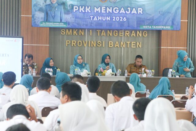 Tinawati Andra Soni Dorong SMK Sesuaikan Jurusan dengan Kebutuhan Industri