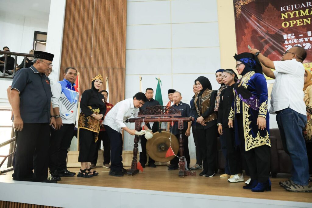 Dimyati Dorong Generasi Muda Tekuni Pencak Silat Dimyati Dorong Generasi Muda Tekuni Pencak Silat