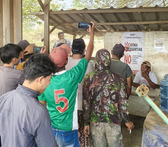 Warga Bojonegara Protes Ledakan Tambang PT Gama Bojonegara Jaya‎