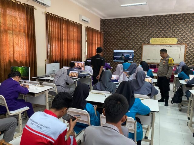 Polres Serang Latih 108 Siswa SMKN 1 Ciruas Memahami Penggunaan AI