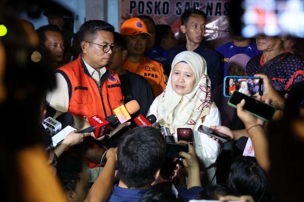 Gubernur Banten Dampingi Keluarga Lima Jurnalis yang Hilang di Selat Sunda