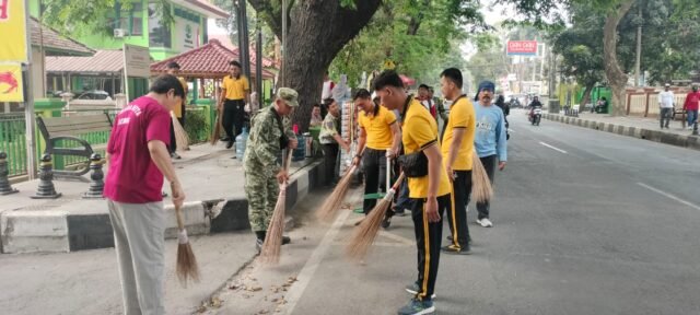 FKUB Kota Serang dan Koramil Gelar Jumat Bersih, Kenalkan Pimpinan Baru HKBP