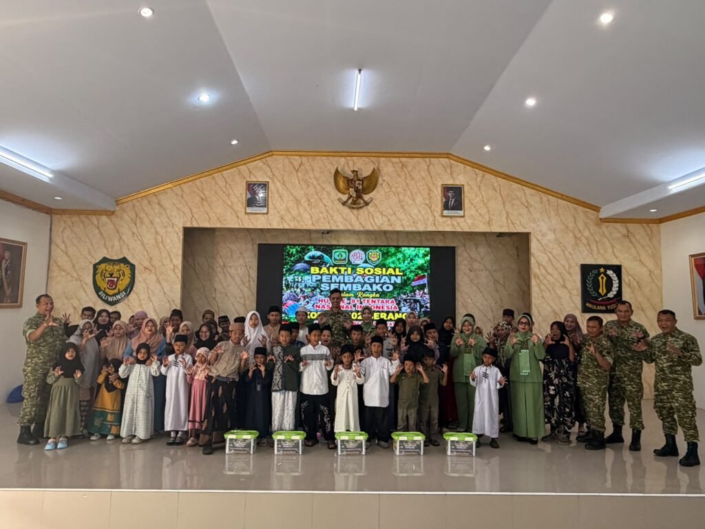 Jelang HUT ke-81 TNI, Kodim 0602/Serang Salurkan Sembako Jelang HUT ke-81 TNI, Kodim 0602/Serang Salurkan Sembako