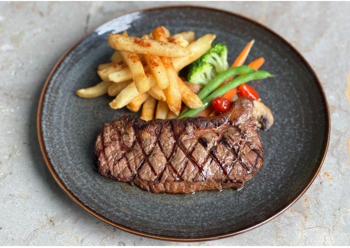 Aston Serang Andalkan Steak Rp98 Ribu dan Lapis Legit Premium untuk Garap Pasar Kuliner