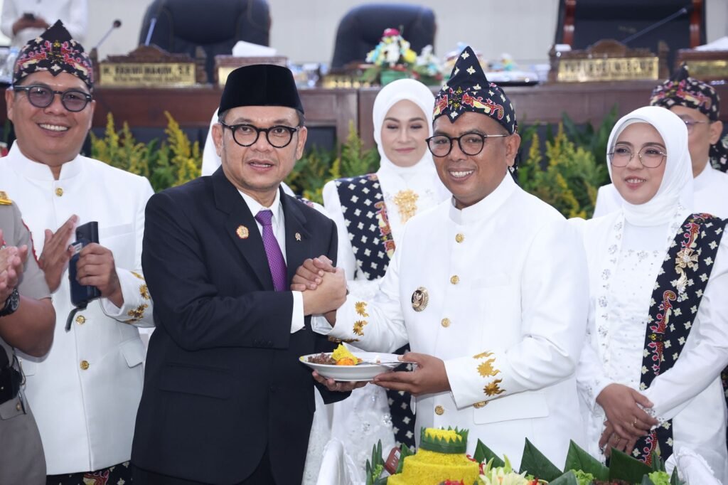 Lemhannas Nilai Ketahanan Banten Cukup Tangguh, Skor Ideologi dan SDA Masih Rendah Lemhannas Nilai Ketahanan Banten Cukup Tangguh, Skor Ideologi dan SDA Masih Rendah