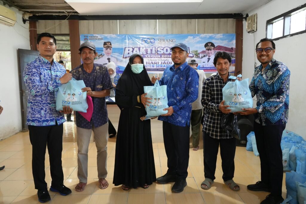 HUT ke-500 Kabupaten Serang, Diskominfo Salurkan 500 Paket Sembako untuk Warga