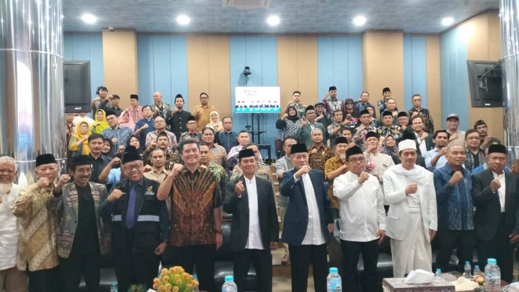 Mengubah Warisan Sejarah Menjadi Agenda Masa Depan Catatan dari Seminar Publik Kongres Rakyat Banten V Tahun 2026 Mengubah Warisan Sejarah Menjadi Agenda Masa Depan Catatan dari Seminar Publik Kongres Rakyat Banten V Tahun 2026