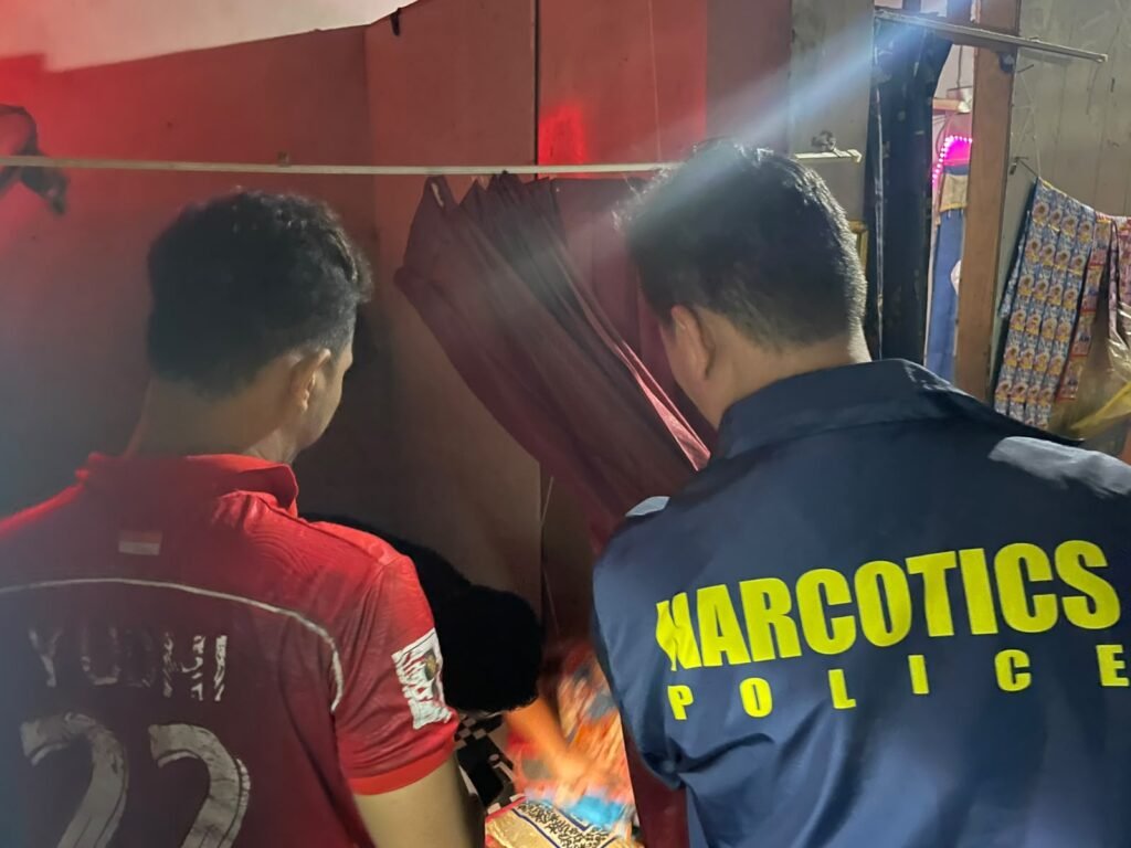 Polres Serang Sisir Kos-kosan di Cikande, Satu Penghuni Diamankan Polres Serang Sisir Kos-kosan di Cikande, Satu Penghuni Diamankan